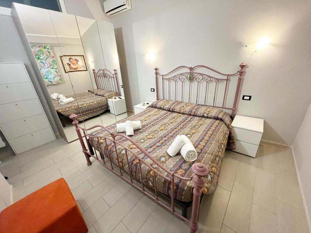 Apartment Taormina Center, Via Celestino Penna 6 ภายนอก รูปภาพ